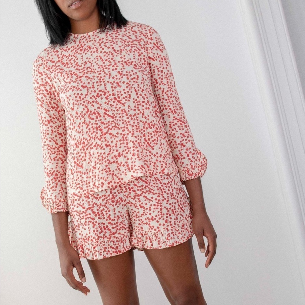 Ganni Egret Off-White Floral Long Sleeve Ruffle Crepe Top Size FR 36, US 4